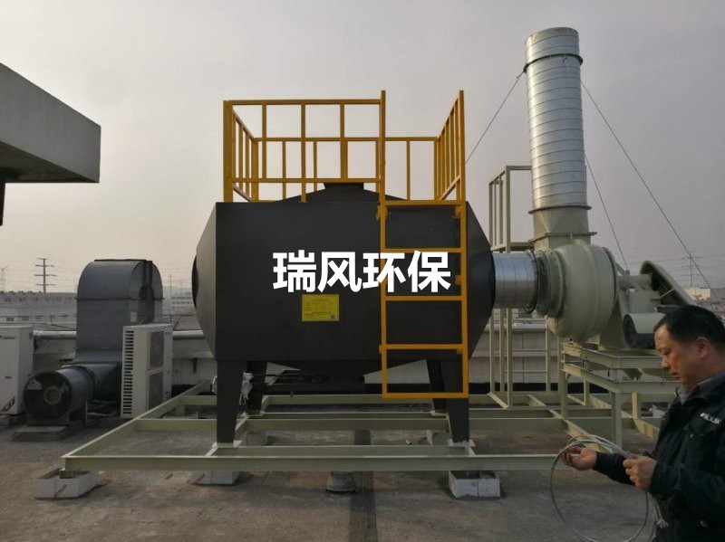 活性炭吸附塔